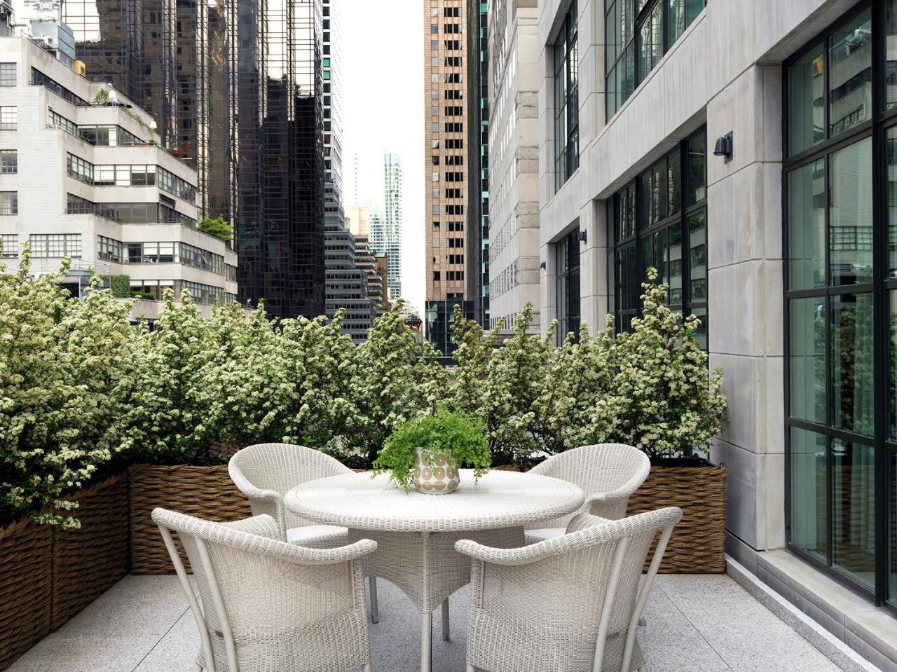 The Whitby Hotel New York Exterior photo